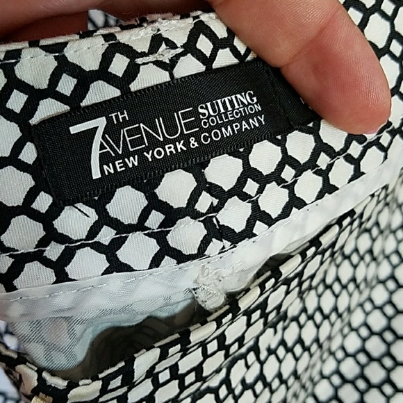 7th Avenue Cropped Pant - Picture 3 of 5